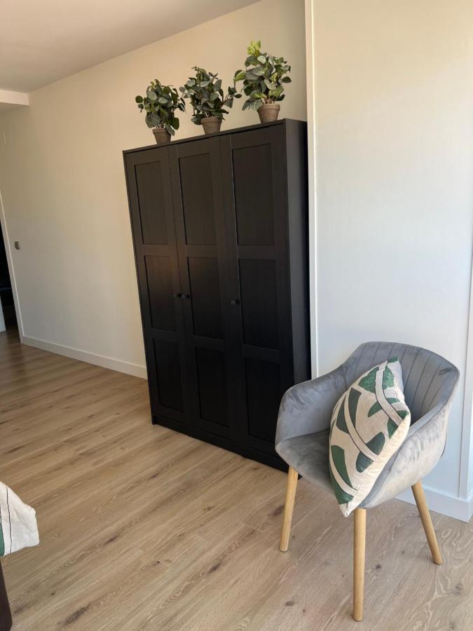 Luxury 190M2 Amplio Apartamento Moderno Con Terraza En La Azotea De 50M2 Junto A La Playa, En El Centro De Torre Del Mar, Malaga, Modern Large Apartment With 50M2 Roof Terrace By The Beach, Right In The Center Of Torre Del Mar, Malaga Luaran gambar